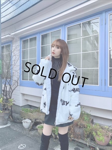 画像8: フェイクファースマイルパーカ (8)