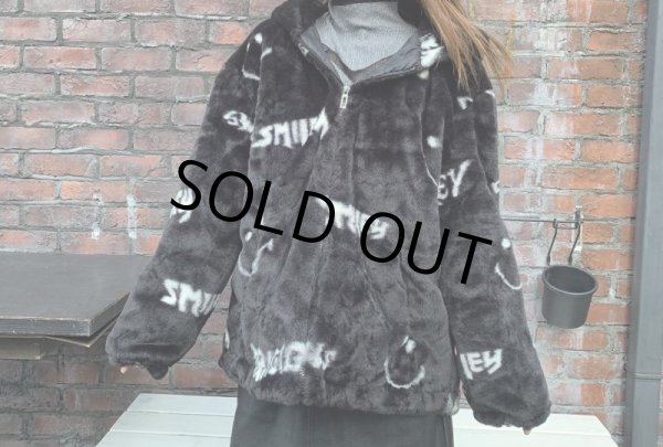 画像4: フェイクファースマイルパーカ (4)