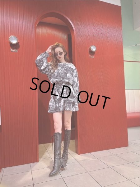 画像2: モノトーンロングスリーブワンピ (2)