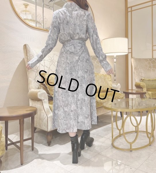 画像7: ハイネックグレーワンピース (7)