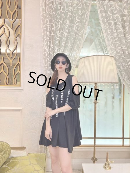 画像4: オープンショルダーTシャツワンピ (4)