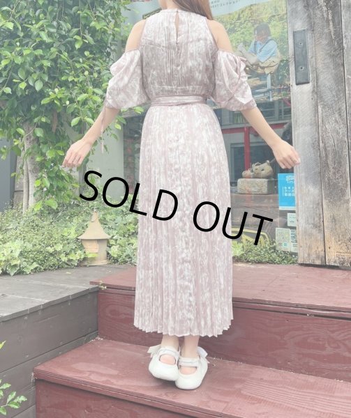 画像9: ショルダーオープンプリーツワンピ (9)