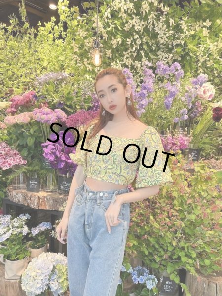 画像2: 花柄フリル袖トップス (2)