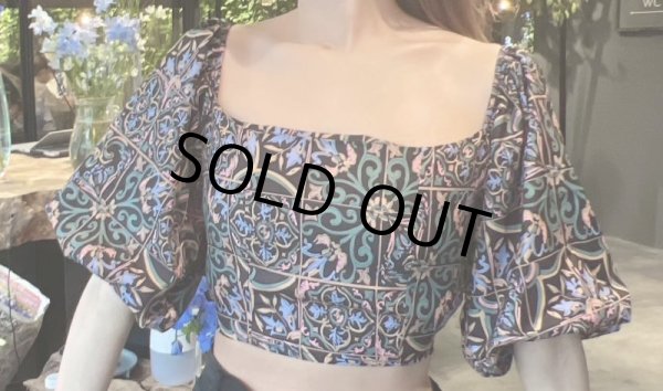 画像5: 花柄フリル袖トップス (5)