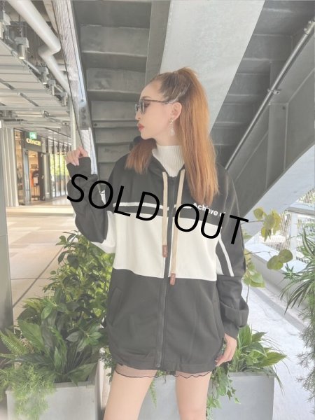 画像3: バックロゴフーディー (3)