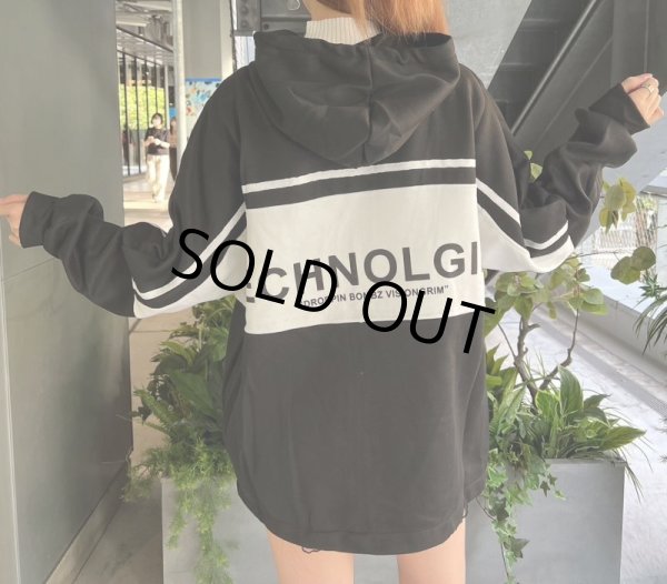 画像8: バックロゴフーディー (8)