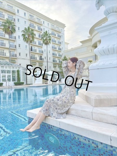 画像2: 花柄フレアワンピース (2)