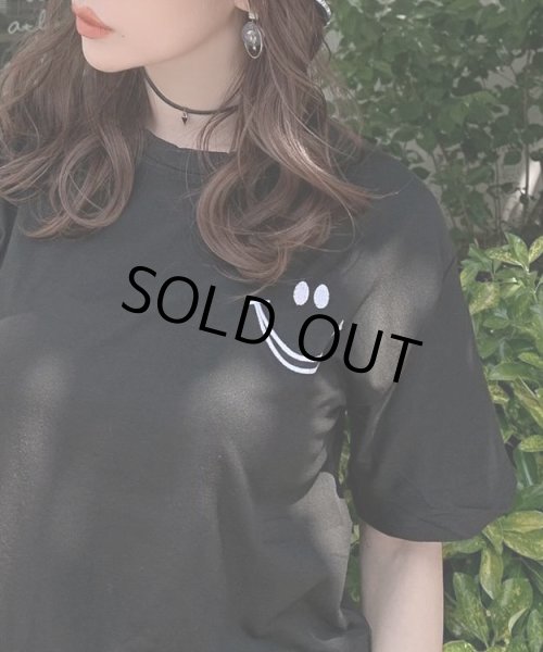 画像2: スマイル刺繍Tシャツ (2)