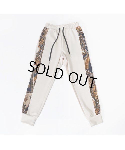 画像8: 2nd Anniversary スカーフ柄セットアップ (8)