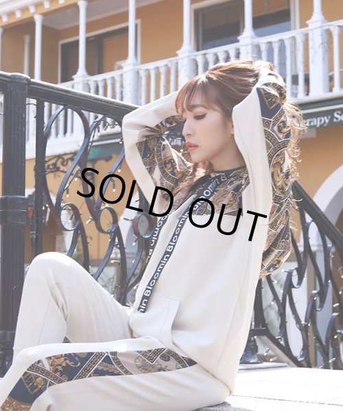 画像13: 2nd Anniversary スカーフ柄セットアップ (13)