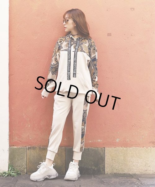 画像4: 2nd Anniversary スカーフ柄セットアップ (4)