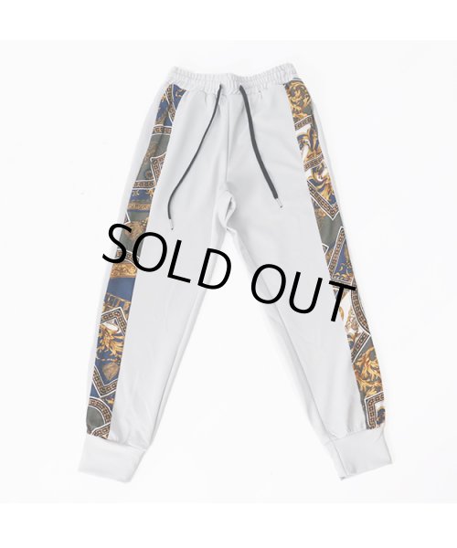 画像8: 2nd Anniversary スカーフ柄セットアップ (8)