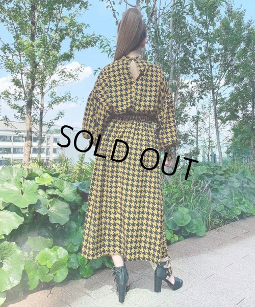 画像9: ホルターネックワンピース (9)